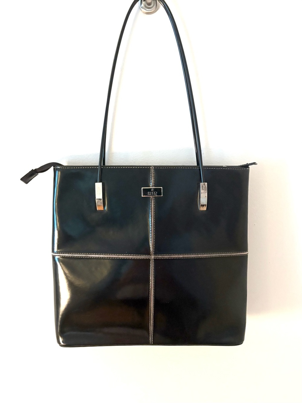 FASHION BAGS Vintage 90’s Black Patent Shoulder Bag